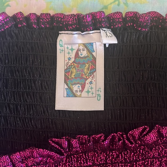 Queen of Sparkles | Hot Pink Metallic Shorts Size XS - Picture 7 of 10